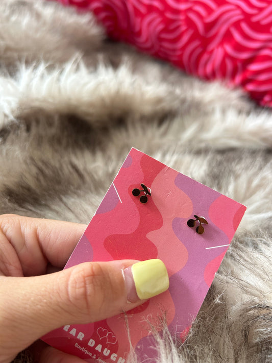 Cherry studs