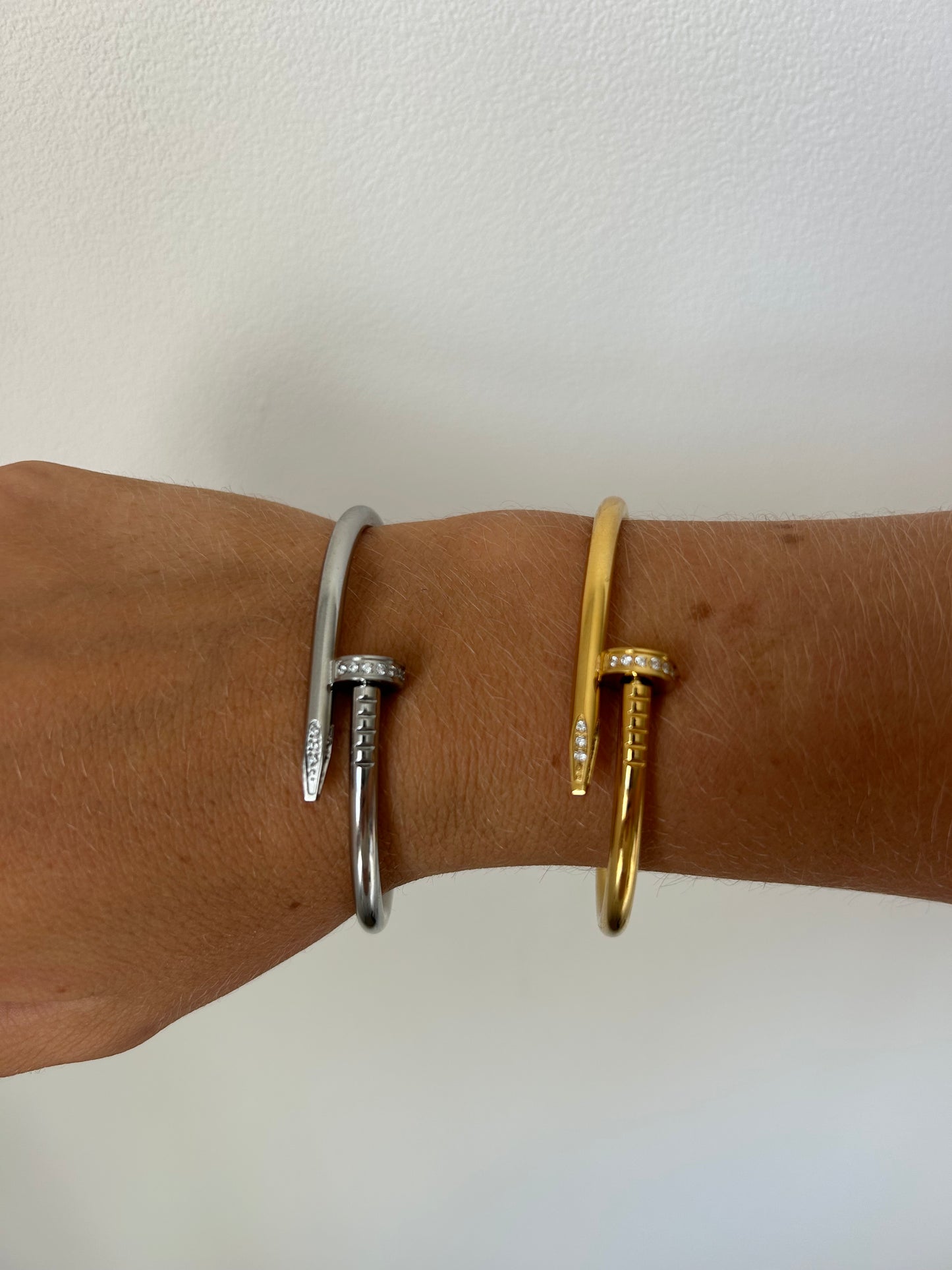 Screw Bangle