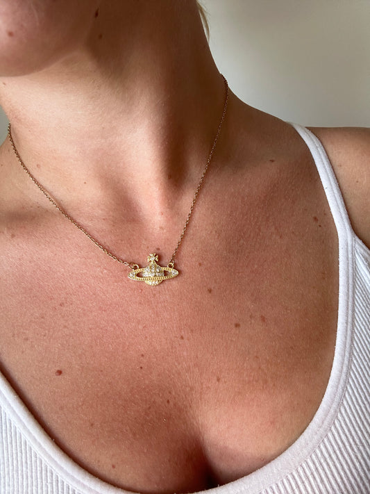 Planet style necklace